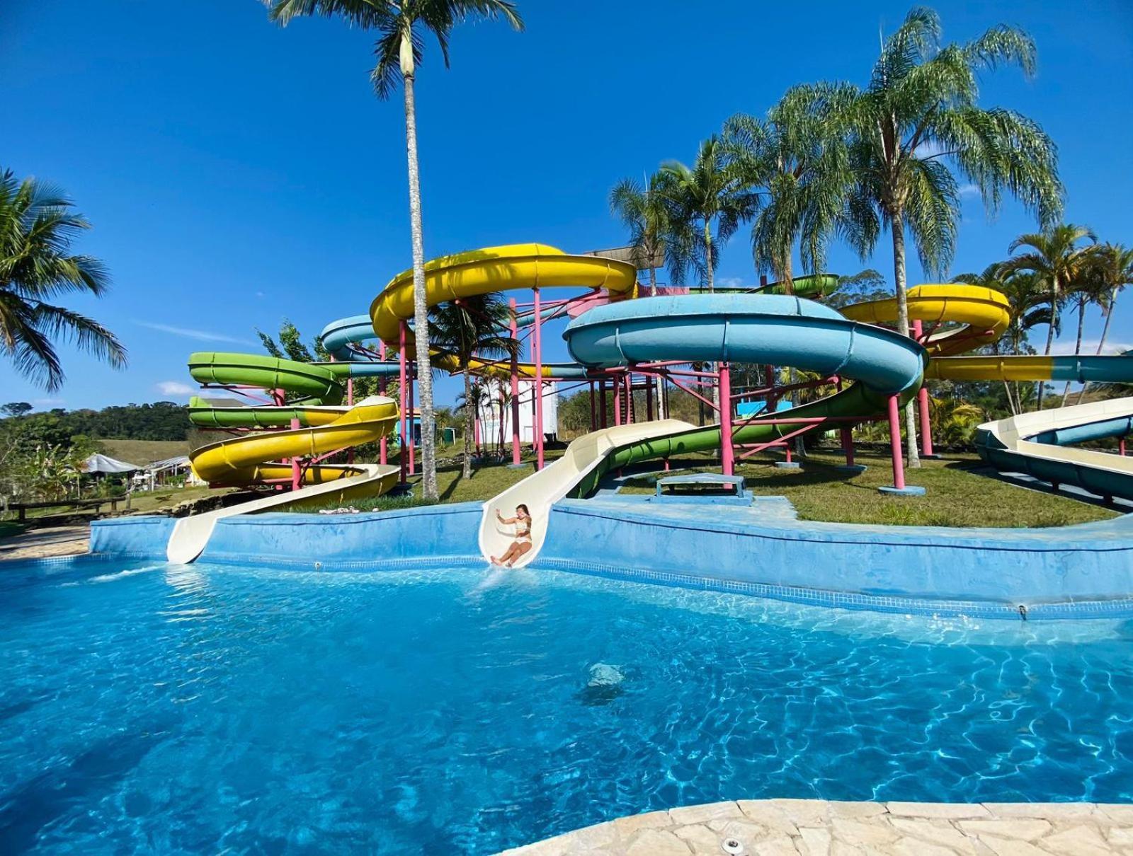 Flat Particular Adeias Das Aguas Park Resort Barra do Piraí Exterior foto